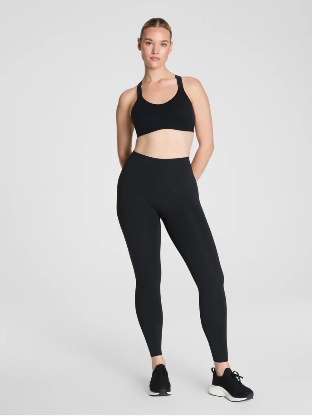 New SPANXshape® BodyLine
Full-Length Leggings with Mid-Tummy Compression Medium